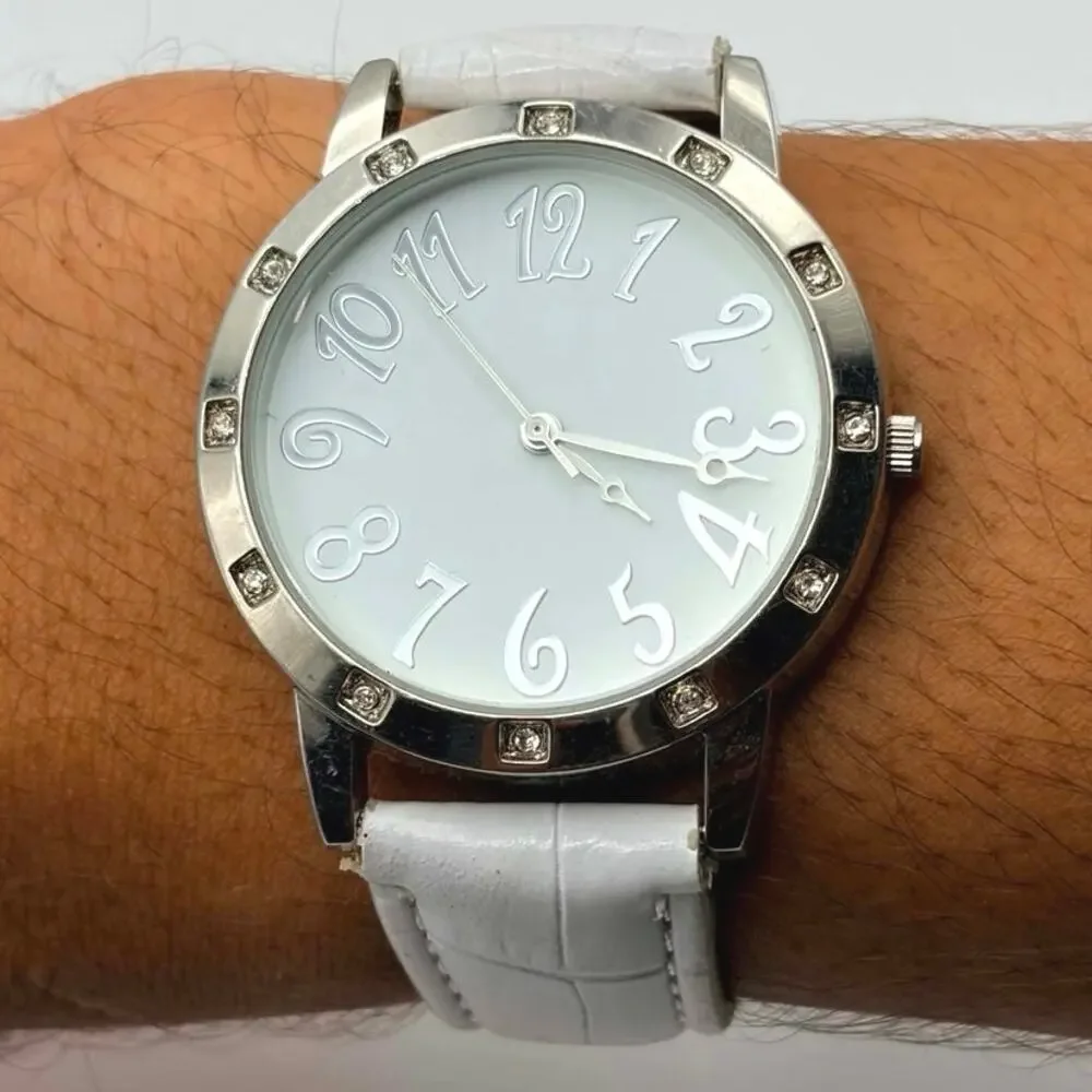 Silver & White Men’s Watch